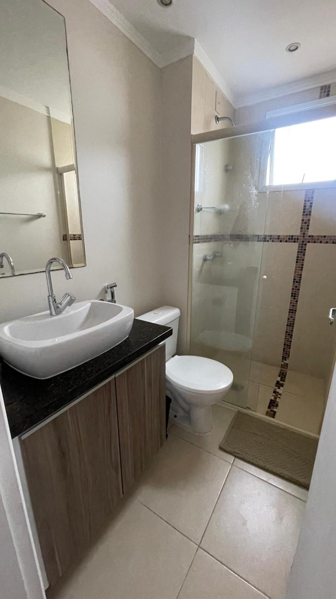 Apartamento Praia Das Asturias Гуаружа Экстерьер фото