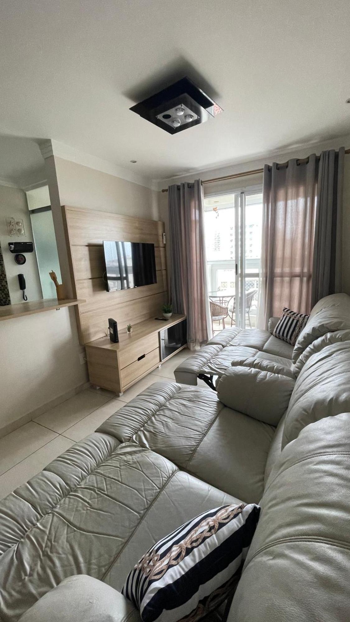 Apartamento Praia Das Asturias Гуаружа Экстерьер фото