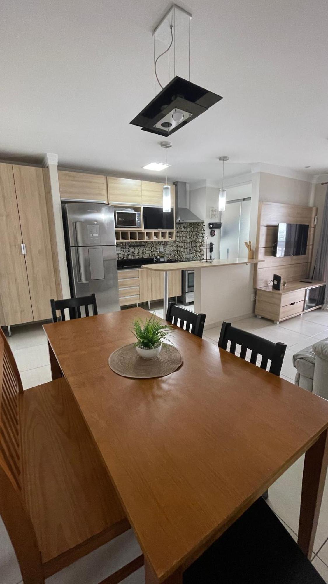 Apartamento Praia Das Asturias Гуаружа Экстерьер фото